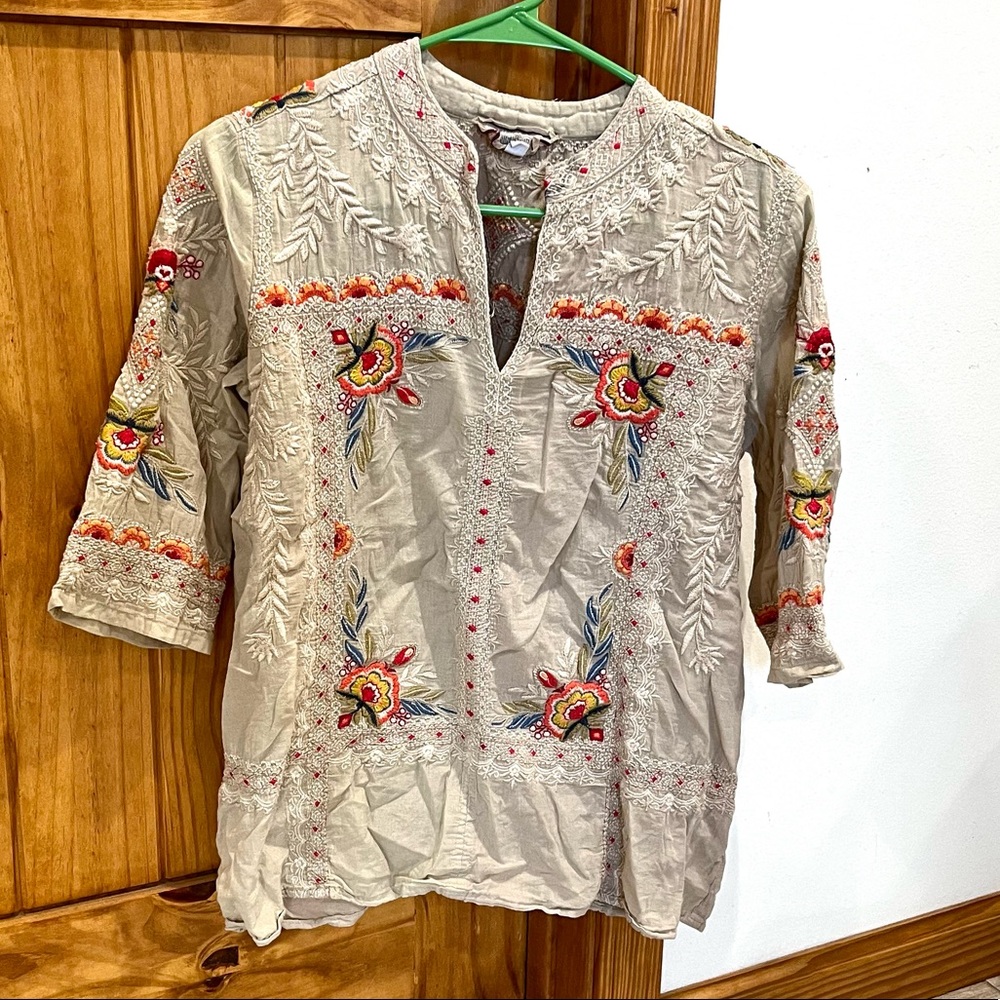 Johnny Was Floral Embroidered Blouse Sz XS